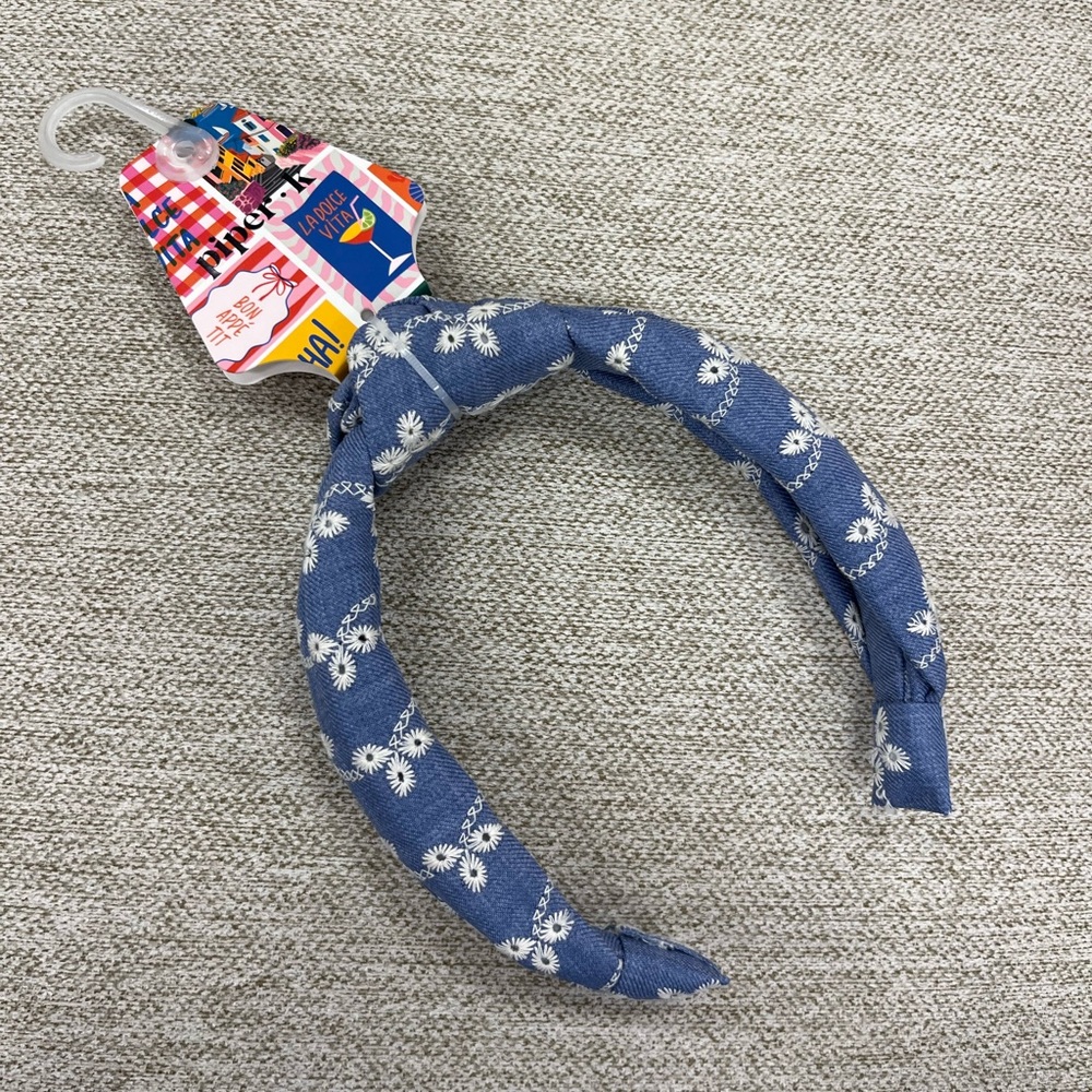 NWT ⚜️💙⚜️ Piper K Gorgeous Blue Floral Denim Embroided  Headband - Picture 5 of 12